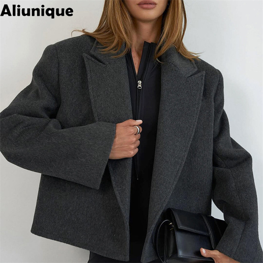 Street Fashion Winter 2026 - 2026 Herbst Winter Mode Kurze Blazer