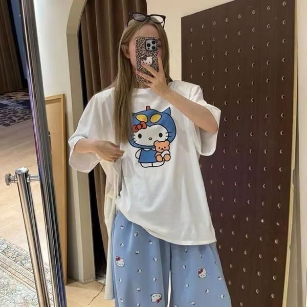 Kurzärmliges T-Shirt mit Hello – Street Fashion Us Bewertung und Preis